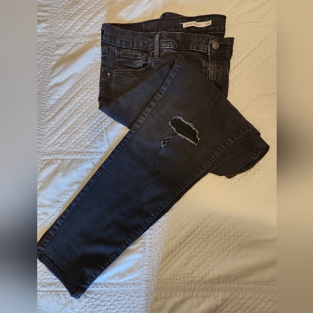Levi 721 High Rise Skinny Black Jeans 18W